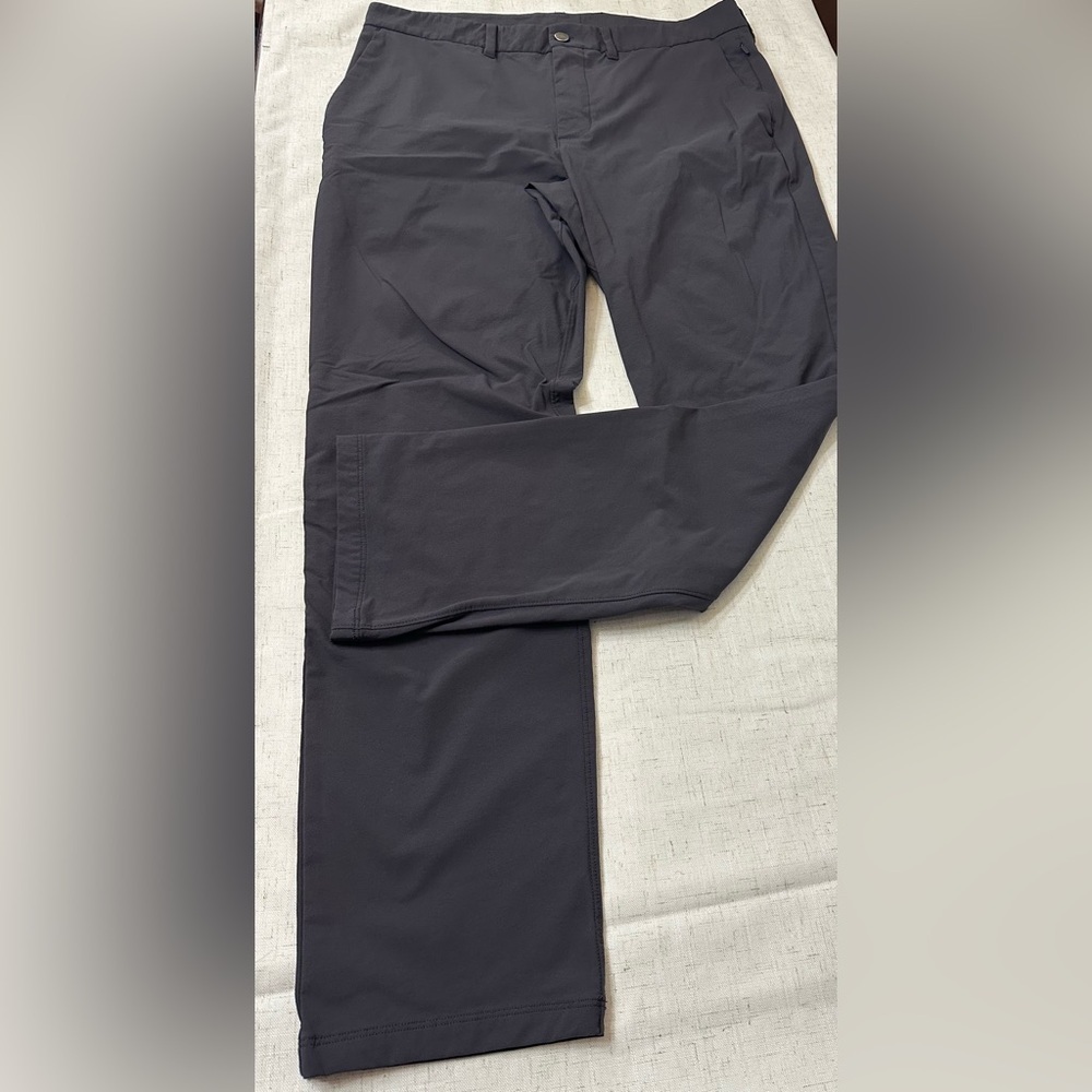 Men's Gray Pants - Picture 3 of 10